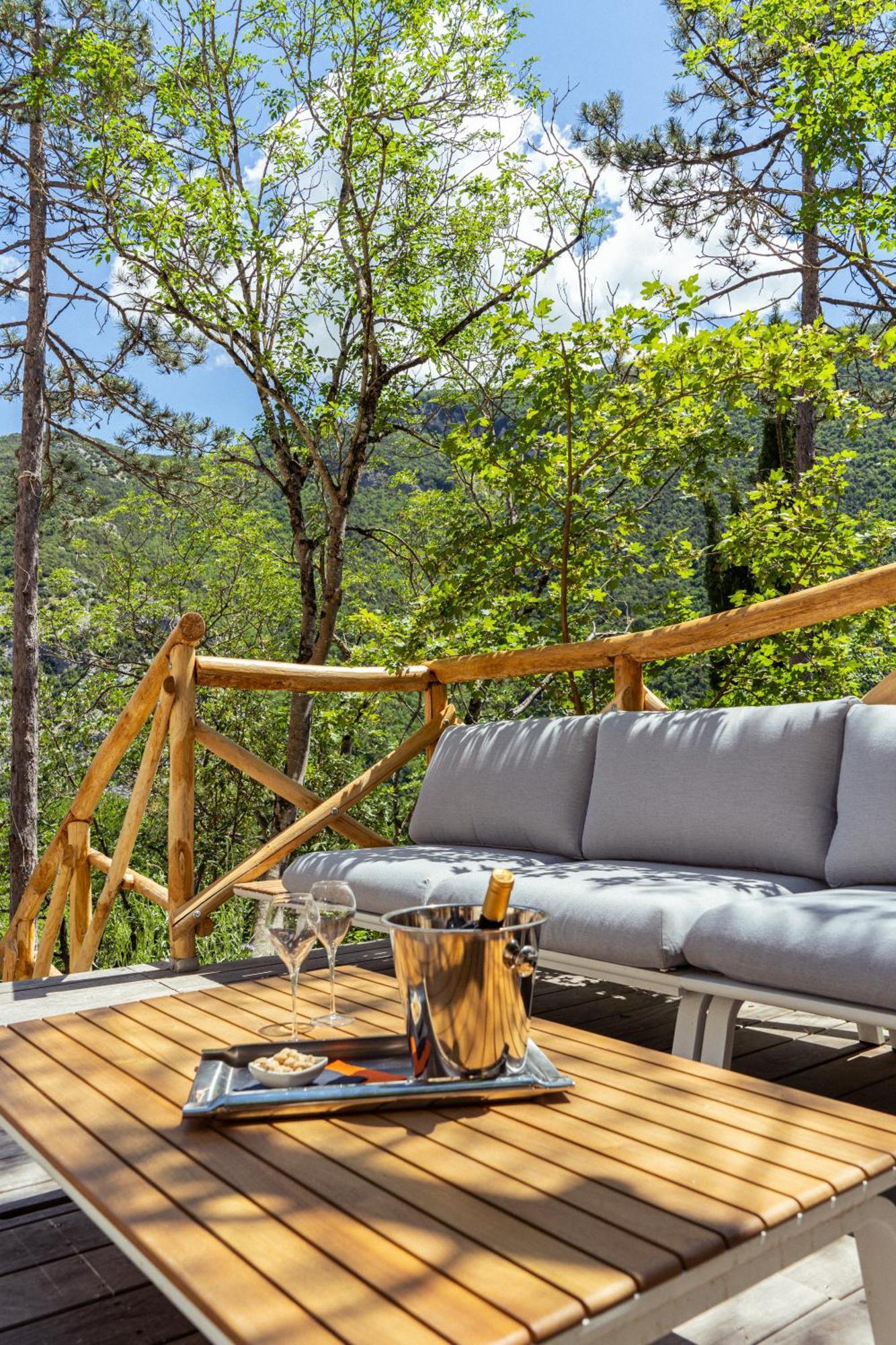 La Forestale Luxury Ecolodge Piano Terra- Appt Acqualagna Extérieur photo