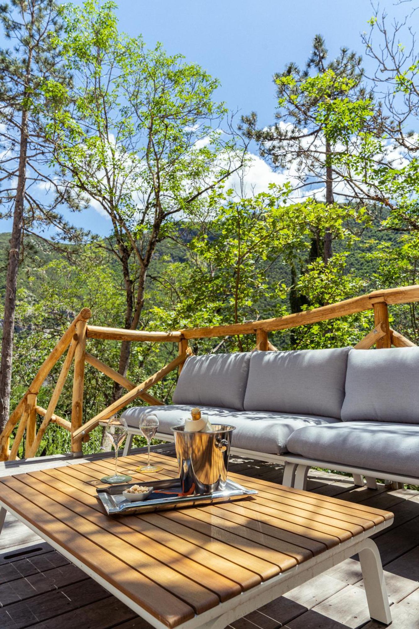 La Forestale Luxury Ecolodge Piano Terra- Appt Acqualagna Extérieur photo