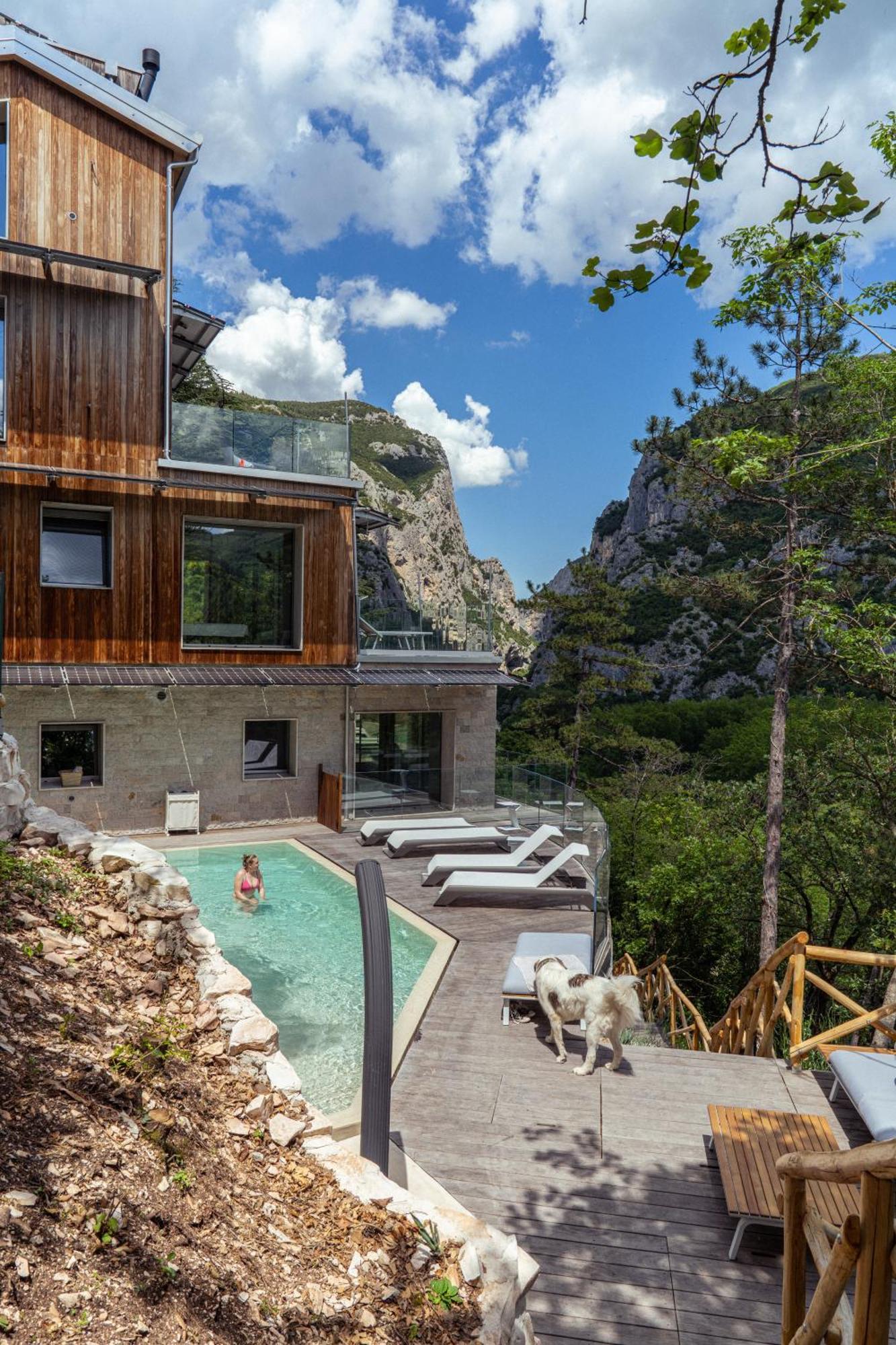 La Forestale Luxury Ecolodge Piano Terra- Appt Acqualagna Extérieur photo